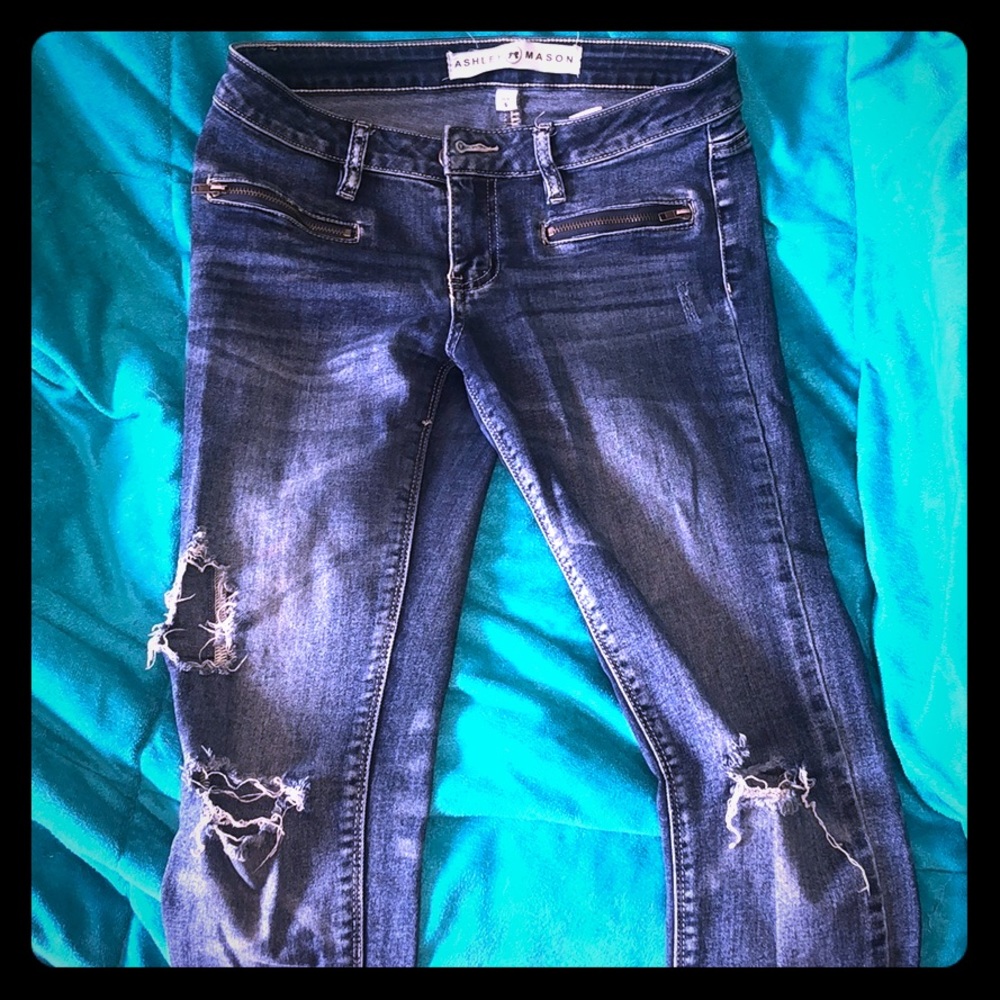 Ashley Mason Ripped Jeans Size 5